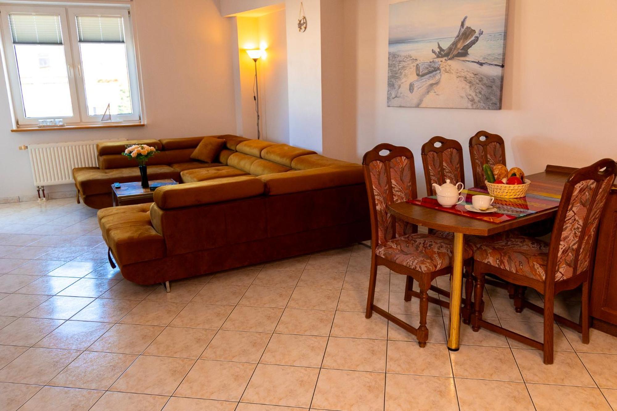 Apartament Julia Miedzyzdroje Exteriör bild